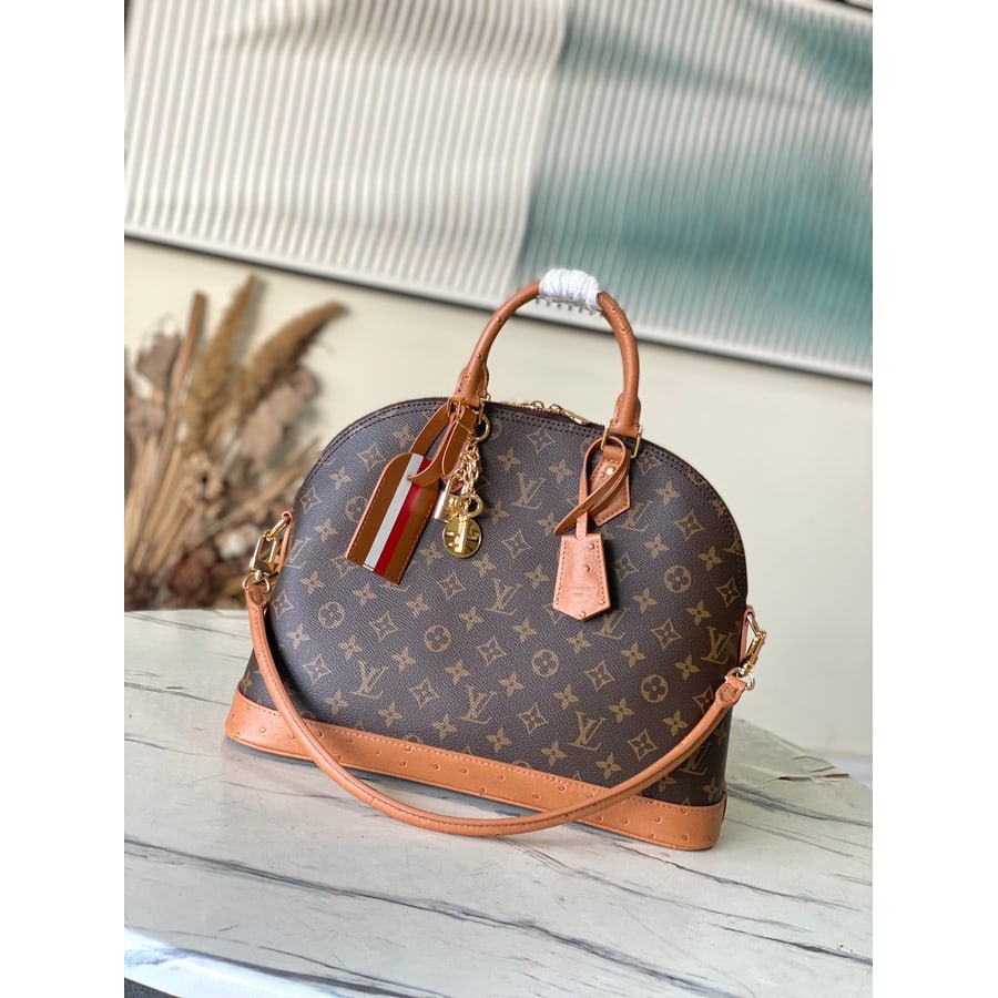 Louis Vuitton Alma BB reference, construction detail